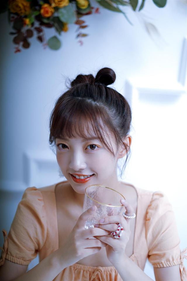范薇《那一杯奶茶》打榜,新剧《少女大人》正在热播 资讯聚合 第3张 范薇《那一杯奶茶》打榜,新剧《少女大人》正在热播 资讯聚合 第3张
